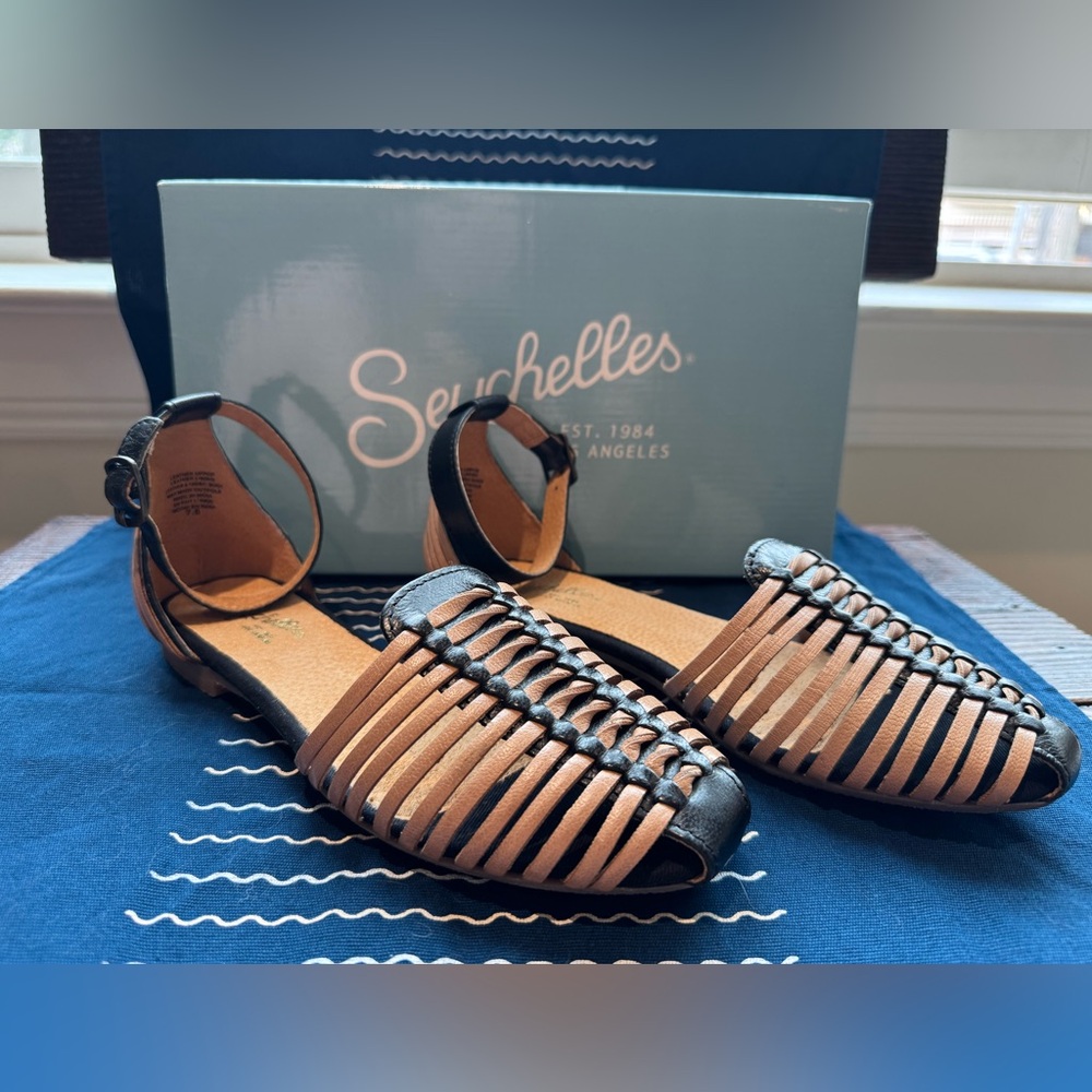 NIB Seychelles Bits n’ Pieces Strappy Ankle Woven Flats